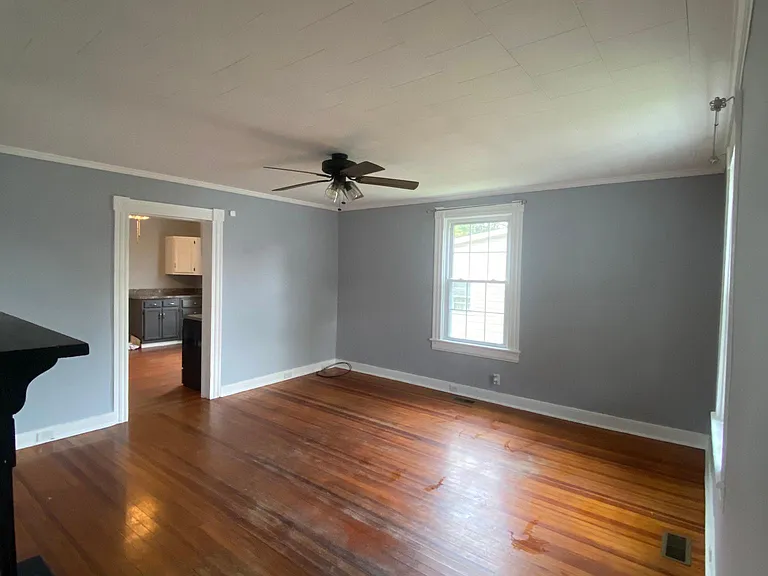 57 Ashlawn Dr — Photo 11