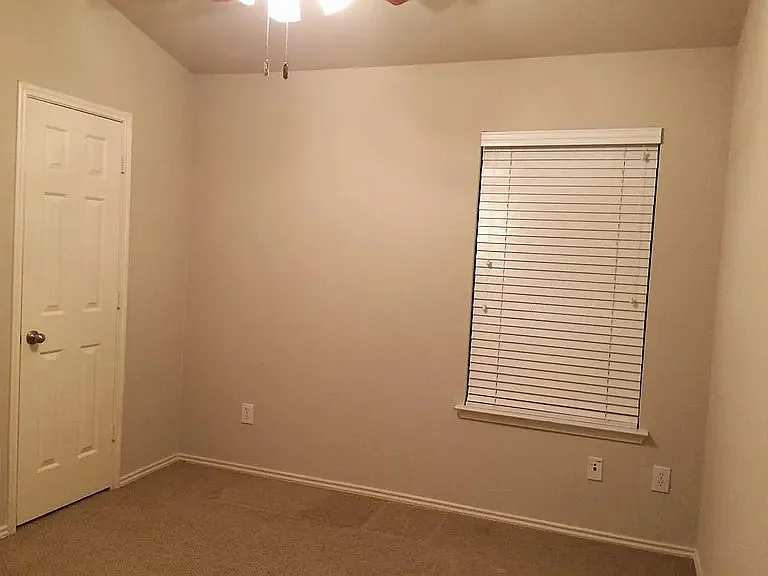 2784 Sunlight Dr — Photo 7