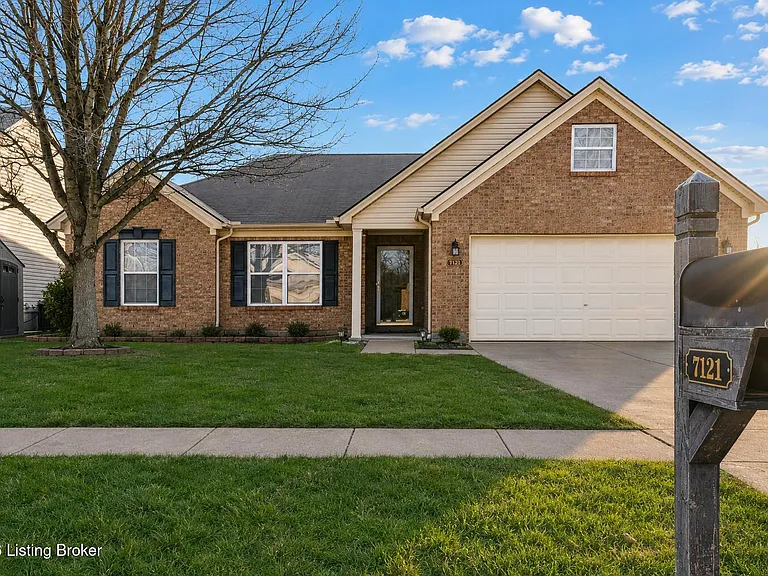 7121 Blue Stream Ct — Photo 1