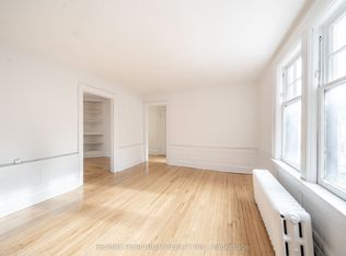 6 Kingston Rd #27, Toronto, ON M4L1S4