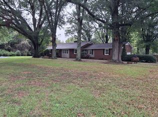 6976 Styers Ferry Rd, Clemmons, NC 27012