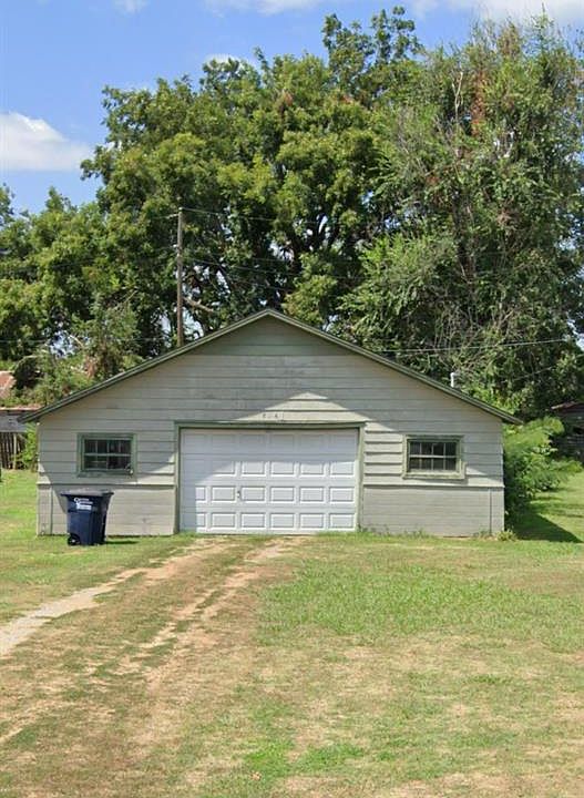 1st image of 814 N Bonita Ave