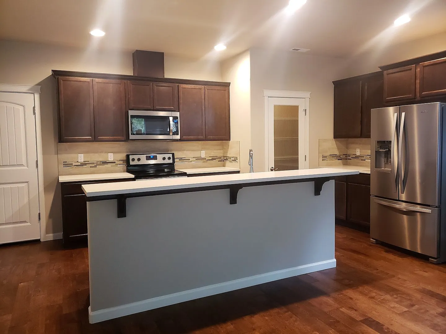 Stunning brand, Allergen Free, 4 Bedroom Home! — Photo 4