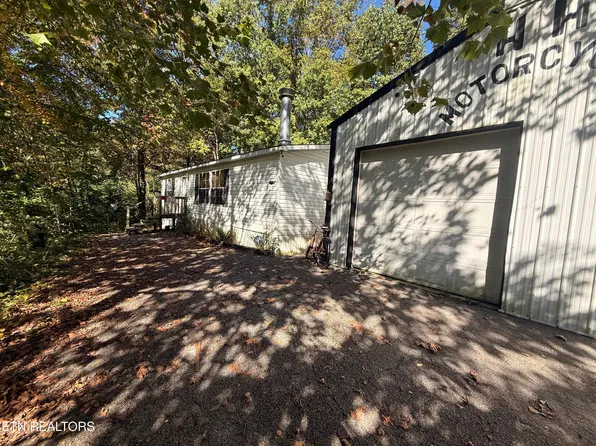1830 Artesian Well Hollow Rd, Big Stone Gap, VA 24219