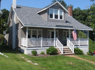 63 Zinn St, Trucksville, PA 18708