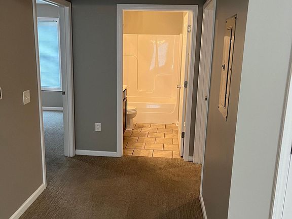 5th image of 400 Southern Cross Dr #7