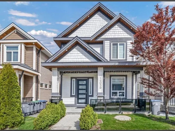 14039 59a Ave, Surrey, BC V3X 0J3