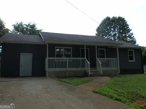 51 Jennifer Ln, Rydal, GA 30171