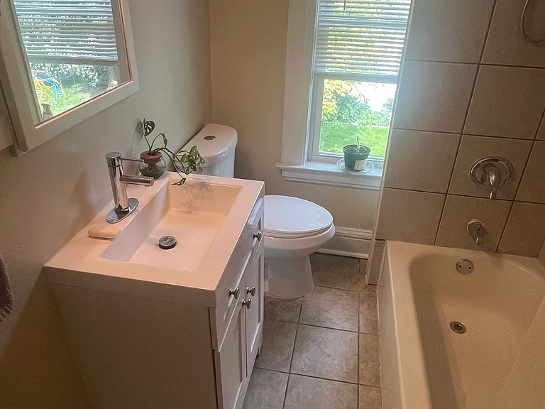 51 Huron Ave #51 — Photo 6