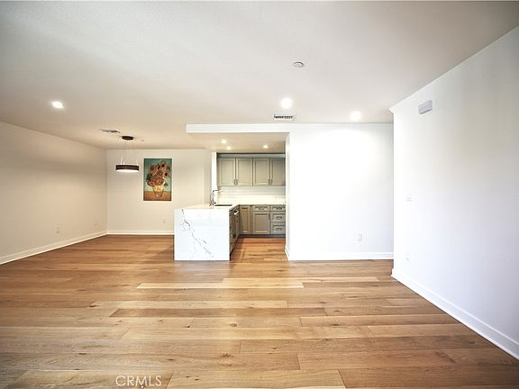 4th image of 191 Monterey Rd