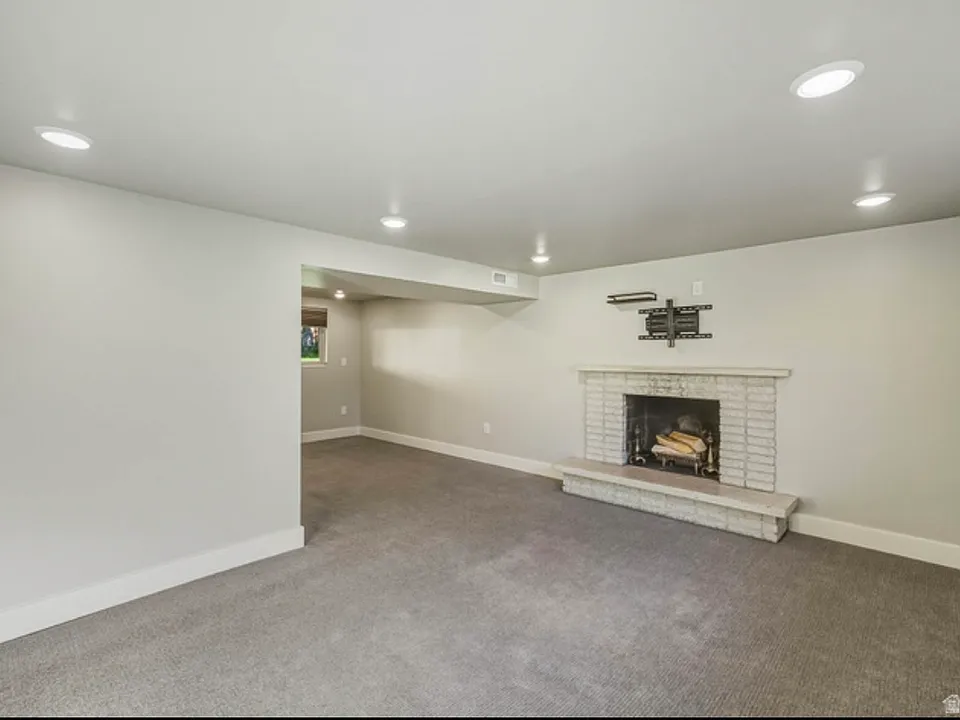 E Highland View Cir