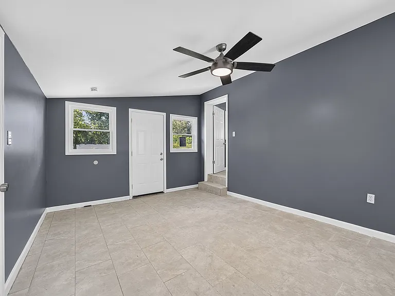 4009 Lindwood Dr — Photo 20