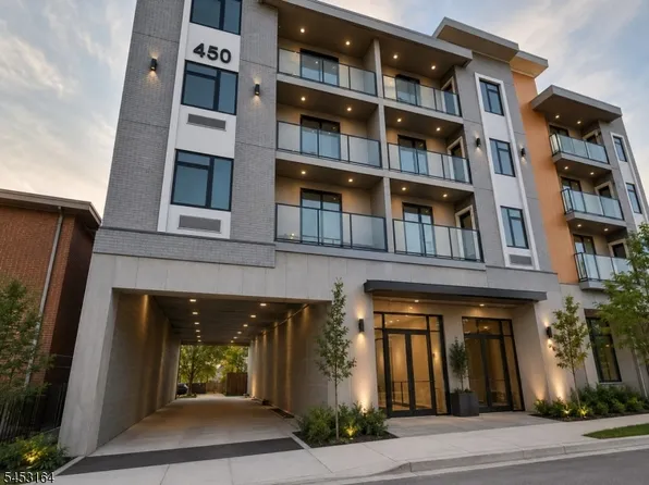 450 Washington Ave #205, Belleville, NJ 07109