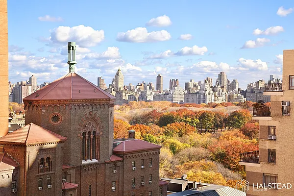 Rented by Halstead Real Estate | media 30