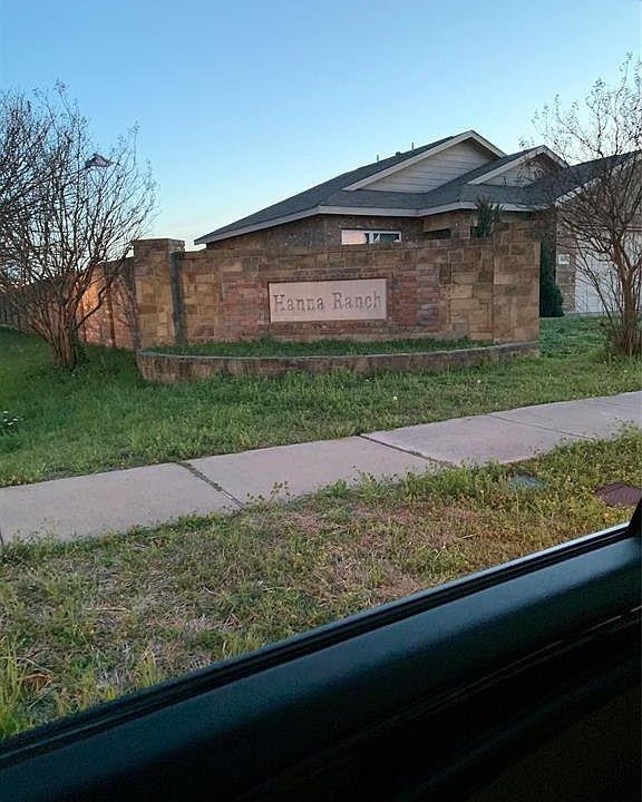 1st image of 3317 Royal Crest Dr
