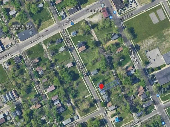 4518 Pennsylvania St, Detroit, MI 48214