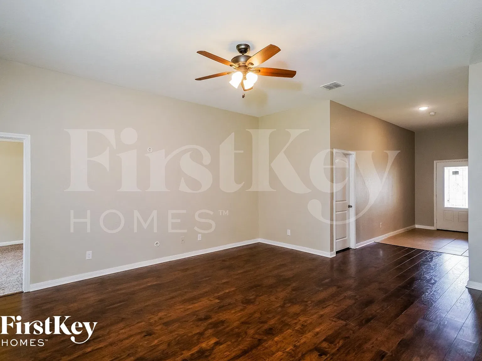 3 bed, 2.0 bath, 1541 sqft, $1,885 — Photo 3