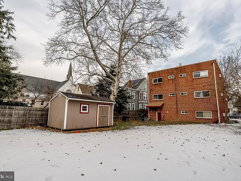517 Morgan Ave #6 — Photo 16