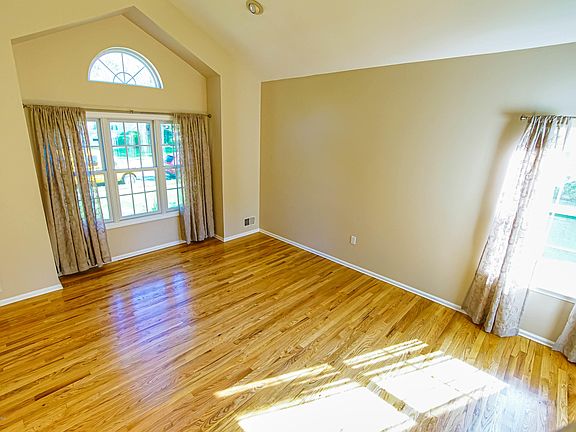 3rd image of 141 Grande Woodlands Way