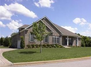 2990 Oak Glen Ln, Clarksville, TN 37043