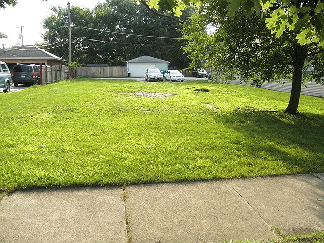 2nd image of 515 Nicholson St