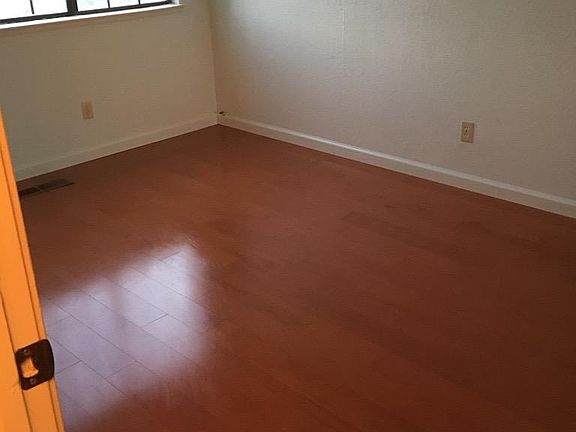 4th image of 3143 Elmgate Ct