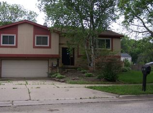 1437 Lucy Ln, Madison, WI 53711