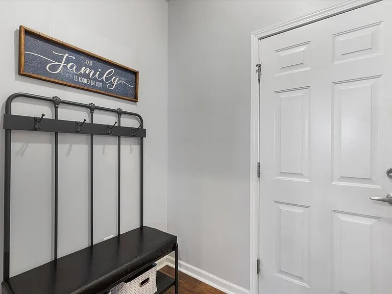 2678 Averon Dr — Photo 15