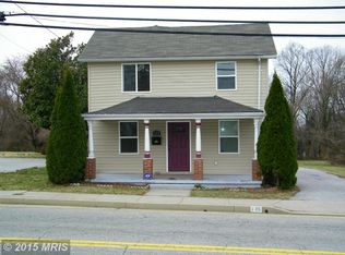 135 Winters Ln, Baltimore, MD 21228