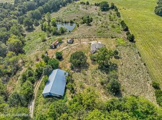 209 Stefka Ln, Linn, MO 65051