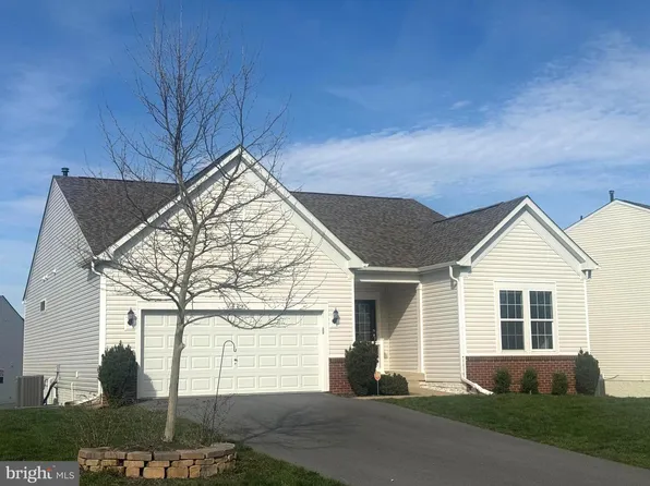 121 Hayvenhurst Ct, Stephens City, VA 22655