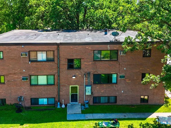 506 3rd Ave NE, Roseau, MN 56751