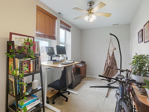 3rd image of 1448 W Arthur Ave #3
