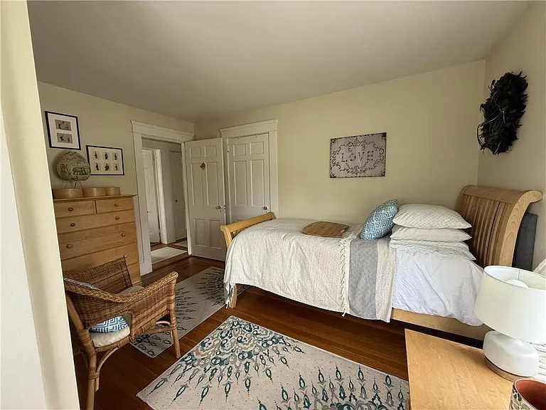 27 Red Cross Ave — Photo 43