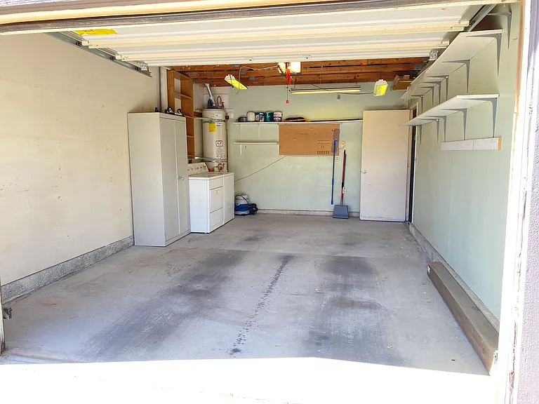 1318 Bushy Tail Trl — Photo 12