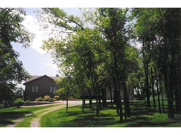 5680 Hummer Lake Rd photo 1