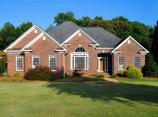 529 Wentworth Farm Cir, Boiling Springs, SC 29316