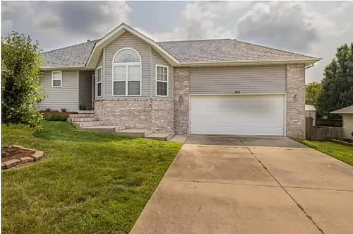 502 N Century Pl Photo 1
