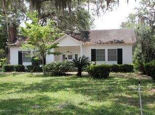 113 E End Rd, San Mateo, FL 32187