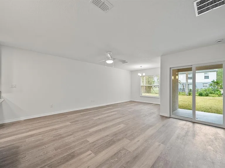 43 Ponce Deleon Dr #B — Photo 12