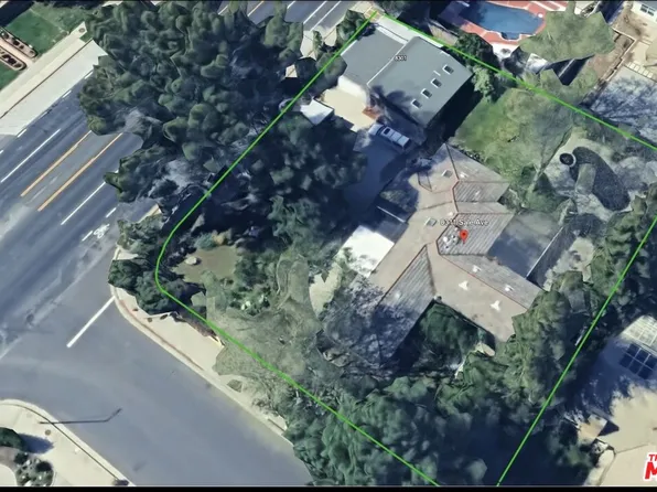 8311 Sale Ave, Canoga Park, CA 91304