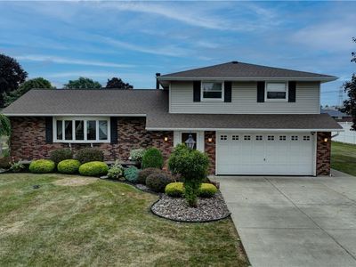 8391 Carol Ct, Niagara Falls, NY, 14304