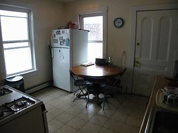 2nd image of 64 Pleasant Pl #5