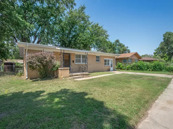 3237 S Oak St, Wichita, KS 67217