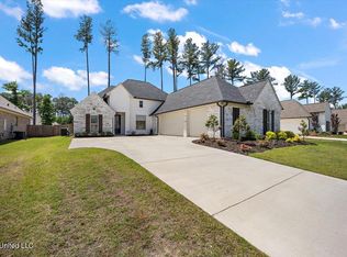 1238 Cutter Ln, Brandon, MS 39047