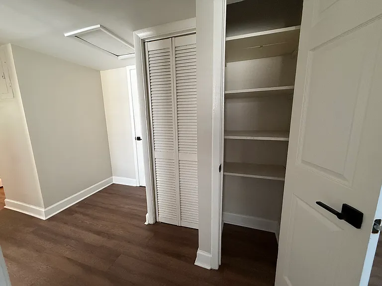 4313 W Laurel St — Photo 6
