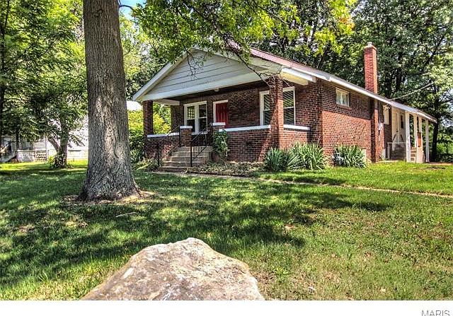 1st image of 11614 Raymond Ave