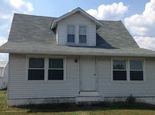 1135 Mount Pleasant Rd, Mount Pleasant, PA 15666