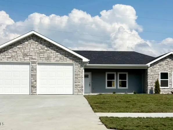 763 Vine Dr, Holts Summit, MO 65043