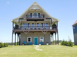 1389 Hardin Bottom River Rd, Clifton, TN 38425